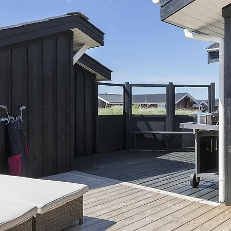 Apelone - 280m From The Sea By Interhome *
