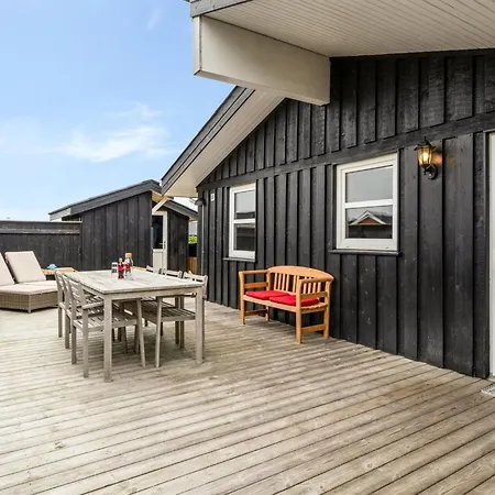 Apelone - 280m From The Sea By Interhome Semesterbostad *